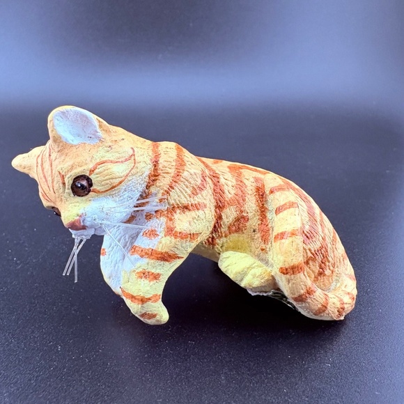 Vintage Land And Sea Collectibles Nature Series Tabby Cat Plant Pot Hanger 3" - Picture 3 of 6